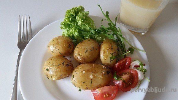 Вареный картофель калорийный?