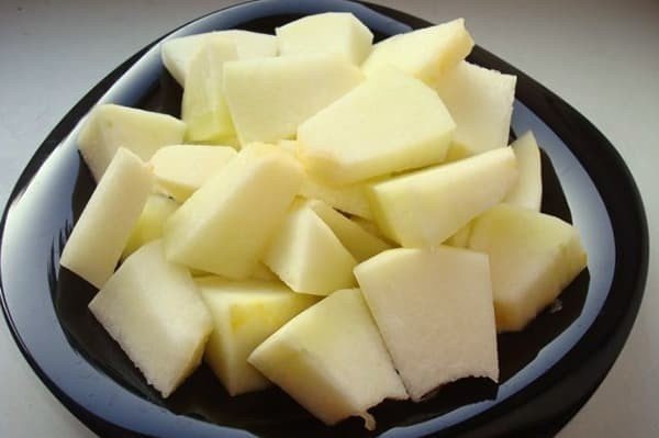 Нарезка картофеля кубиками