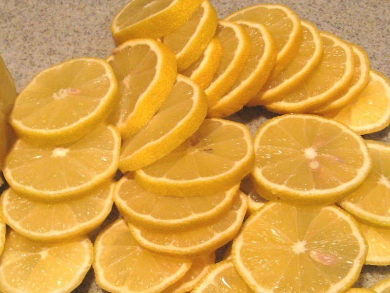 Нарезка апельсина и лимона